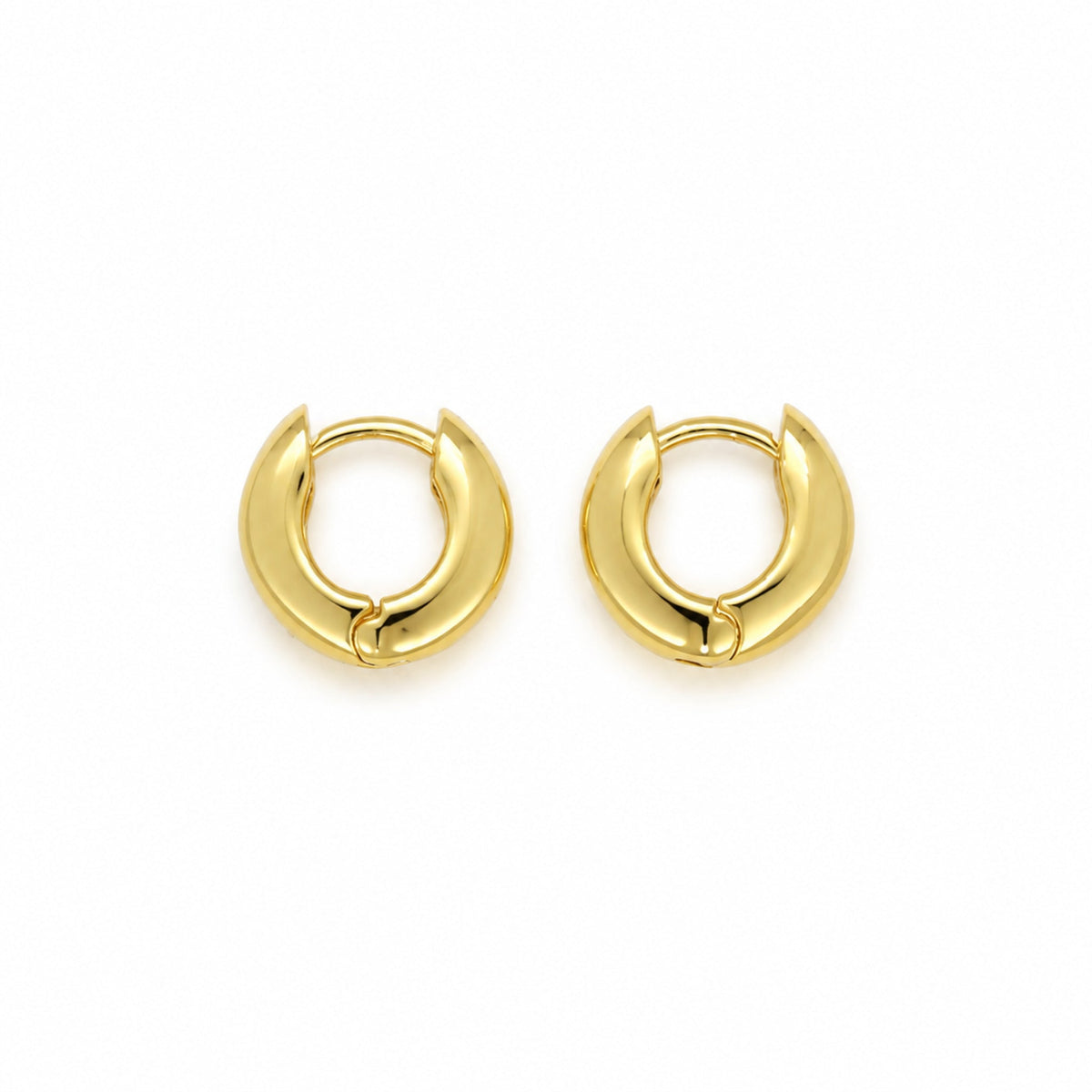 Noémie Dome Huggie Earrings in Gold Vermeil back view