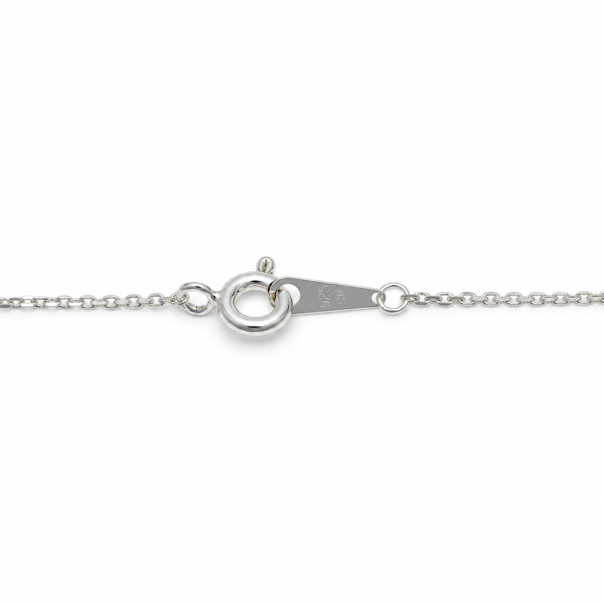Lucille Grand Solitaire Necklace in 925 Sterling Silver - clasp detail