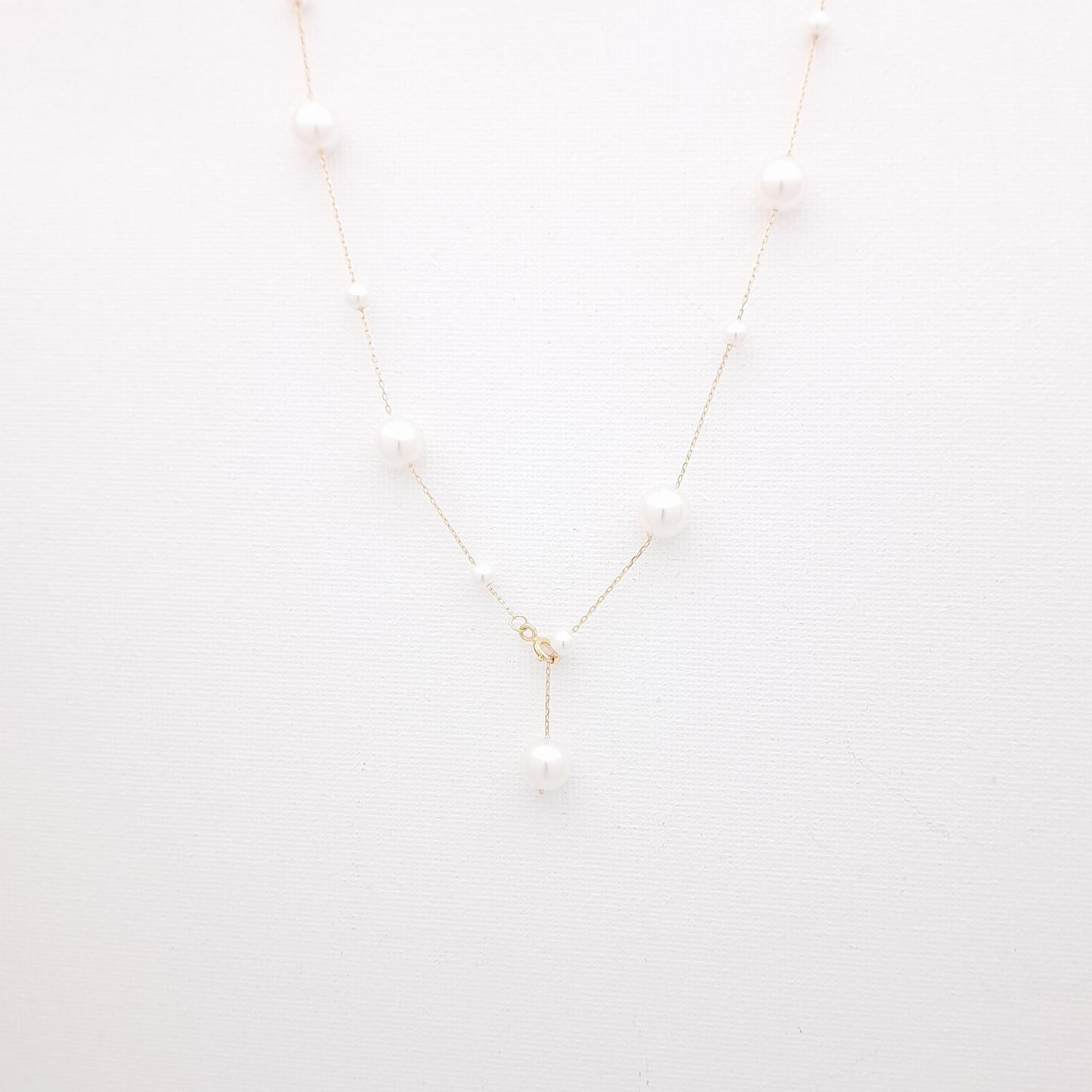 CAROL Freshwater Pearl Necklace