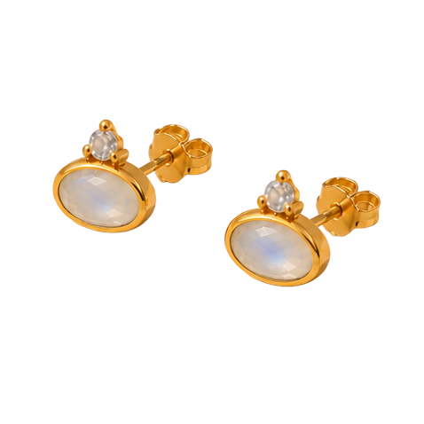 Séléné Ovale CZ Moonstone Stud Earrings in Gold Vermeil — angle