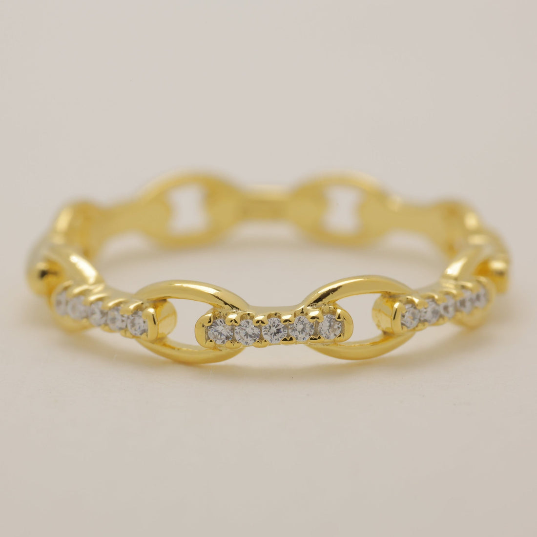The Best Jewellery Gifts for Women in Sydney (Under $200)