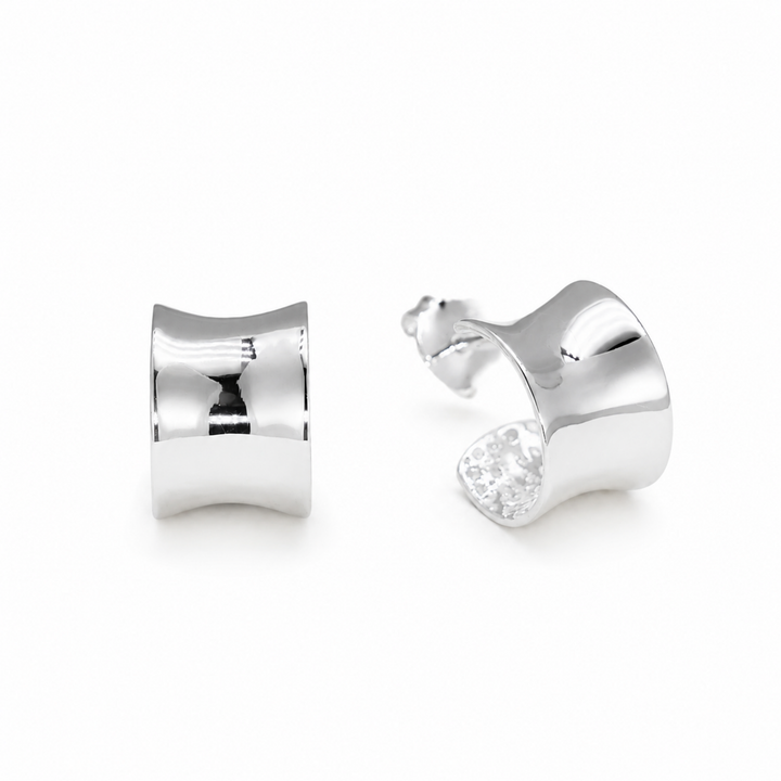 Alvéra Curve Stud Earrings in 925 Sterling Silver on pure white background