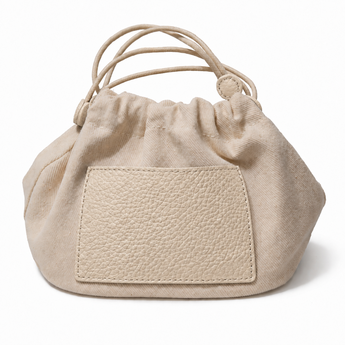 Maelis Leather Shoulder Bag in Cream – detail view
