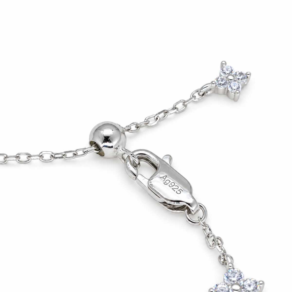 Solenne Floral Chain Bracelet in 925 Sterling Silver by MOA - view 3