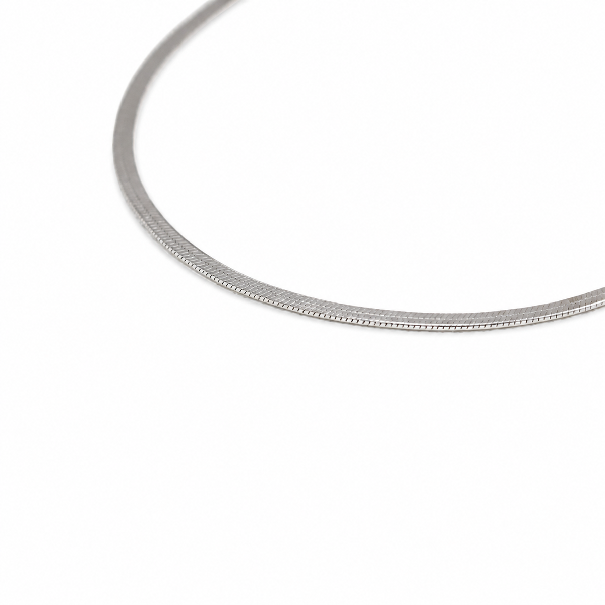 Odélie Herringbone Bracelet in 925 Sterling Silver – detail