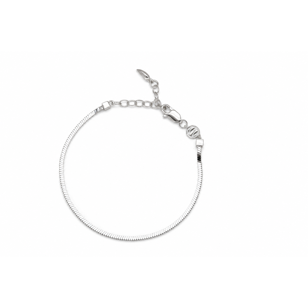 Éliane Snake Chain Bracelet in 925 Sterling Silver front view