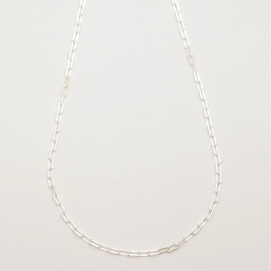 Full view of Anaëlle Chain Necklace in sterling silver, 42cm length with extender