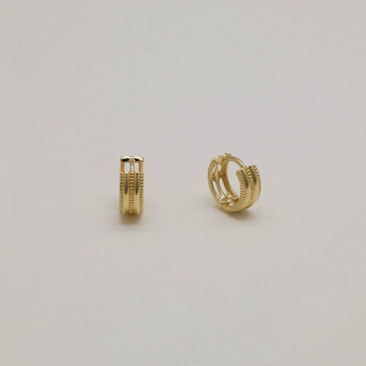 14K gold small hoop earrings with ribbed texture, front and side view on neutral background