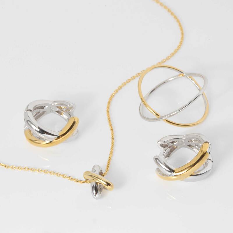 EZRA Gold Necklace