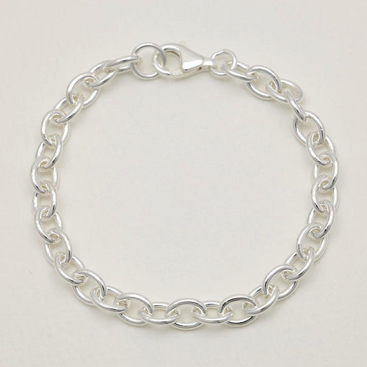 Full view of the Stella Chain Bracelet arranged in a loop on a neutral background.