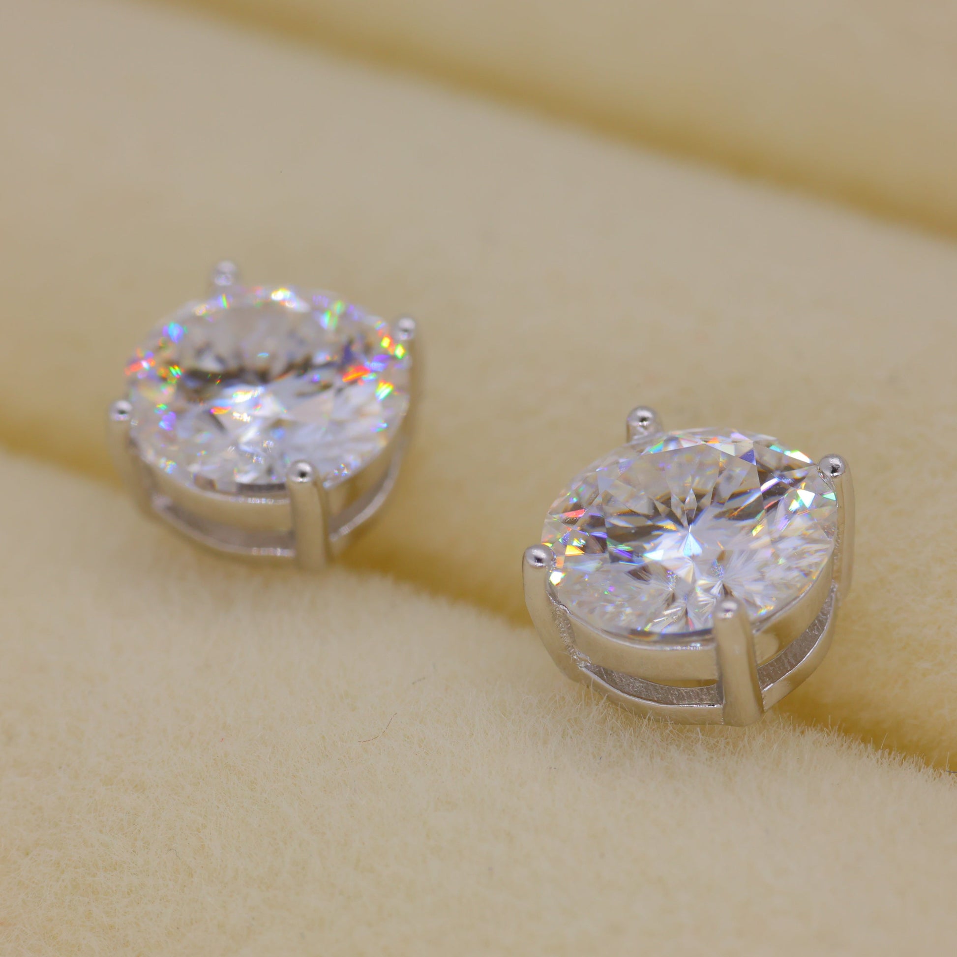Elara Classic Stud Earrings in 925 Sterling Silver by MOA - view 2