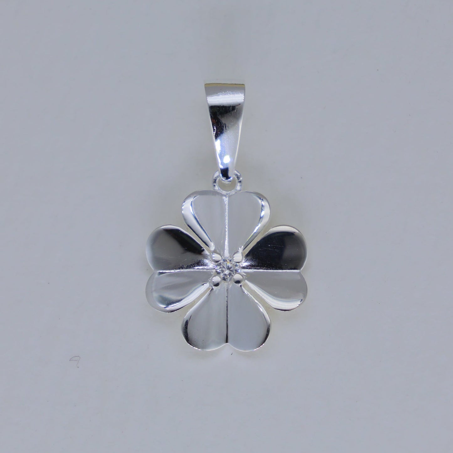 Elvire Clover Pendant in 925 Sterling Silver by MOA - view 1