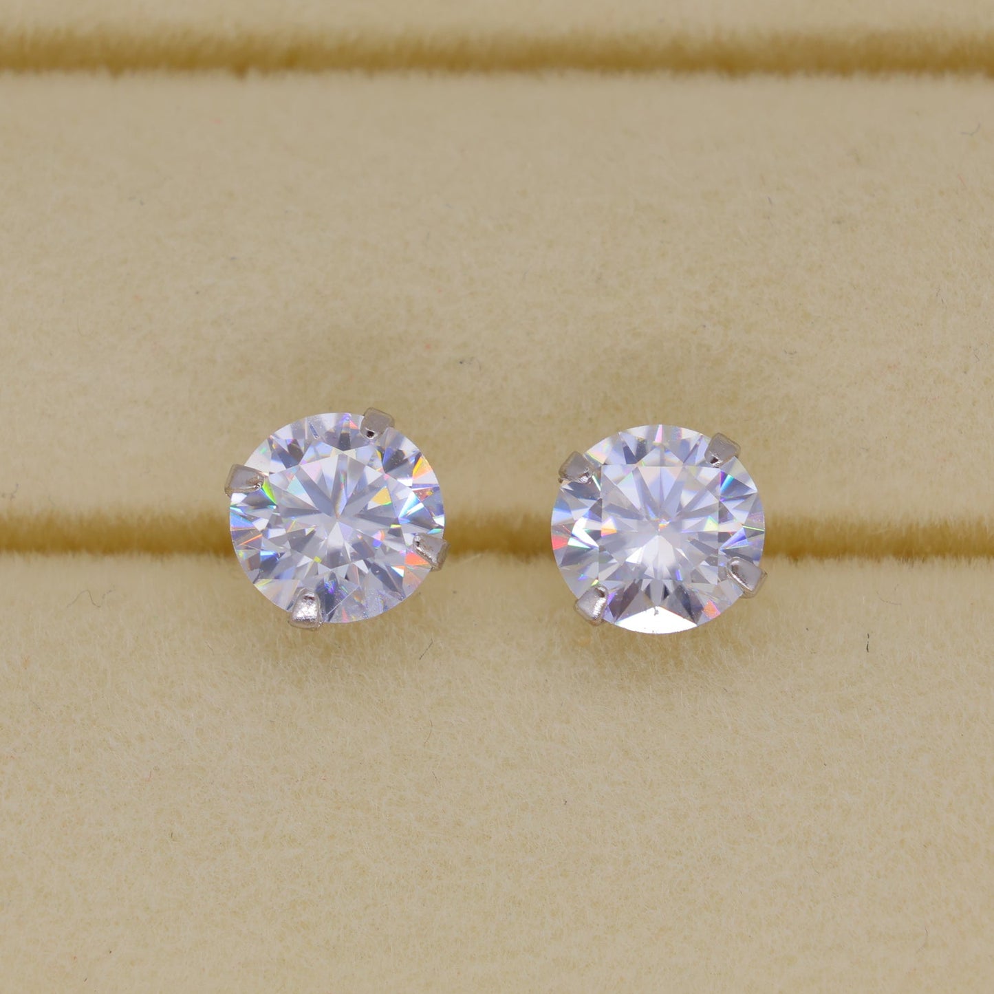 Emilienne Grande Solitaire Stud Earrings in 925 Sterling Silver by MOA - view 1