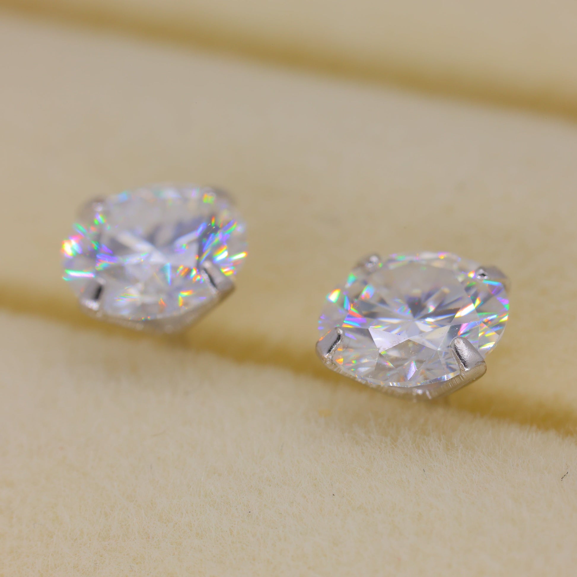 Emilienne Grande Solitaire Stud Earrings in 925 Sterling Silver by MOA - view 2
