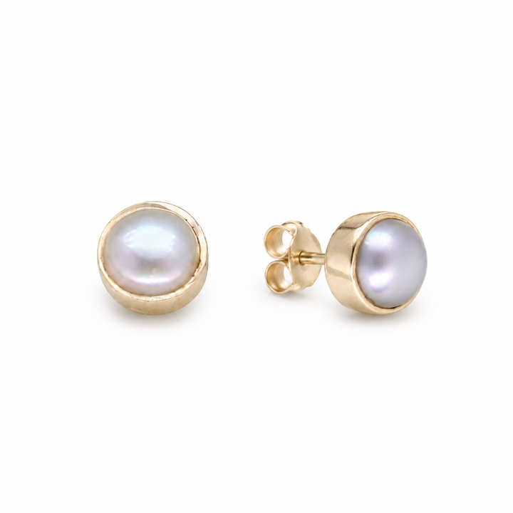 Émira Pearl Stud Earrings in 925 Sterling Silver