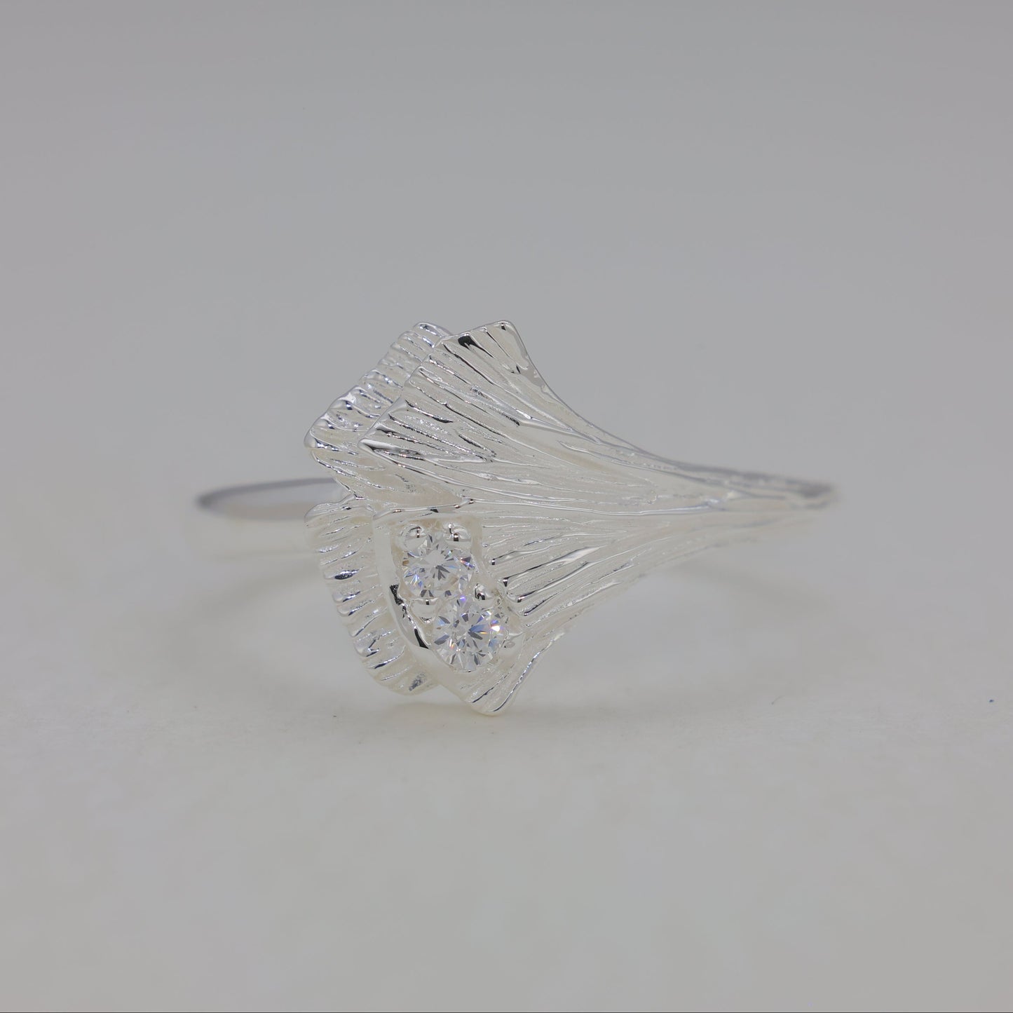 Giverny Petal Ring in 925 Sterling Silver by MOA - view 1