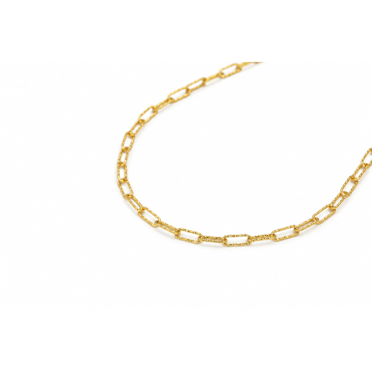 Elowen Organic Chain Necklace in 18K Gold Vermeil - angled view