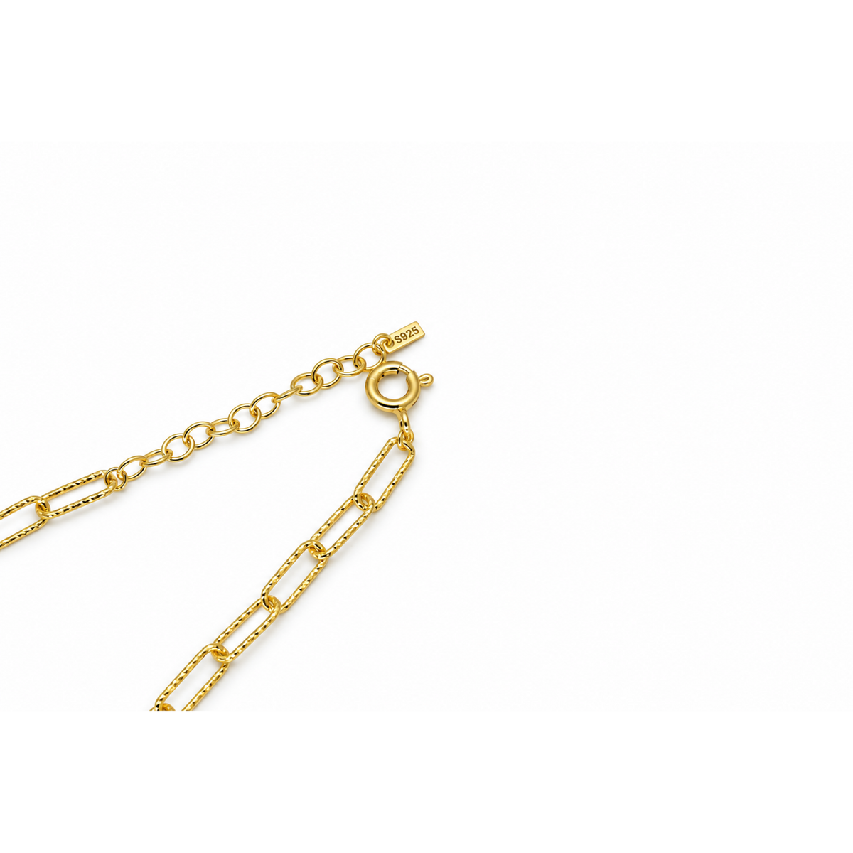 Elowen Organic Chain Necklace in 18K Gold Vermeil - clasp detail