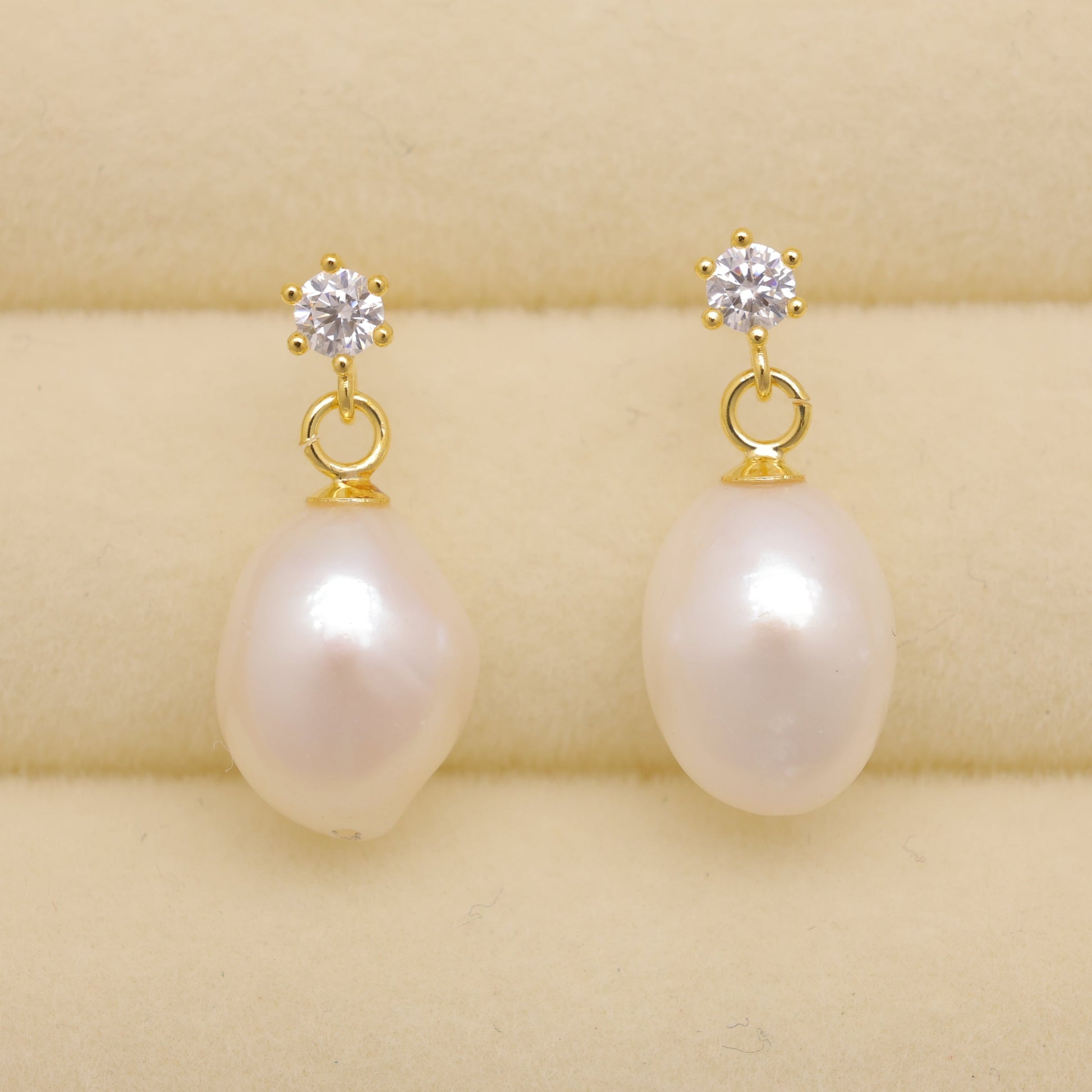 SHARON Earrings by MOA - view 1