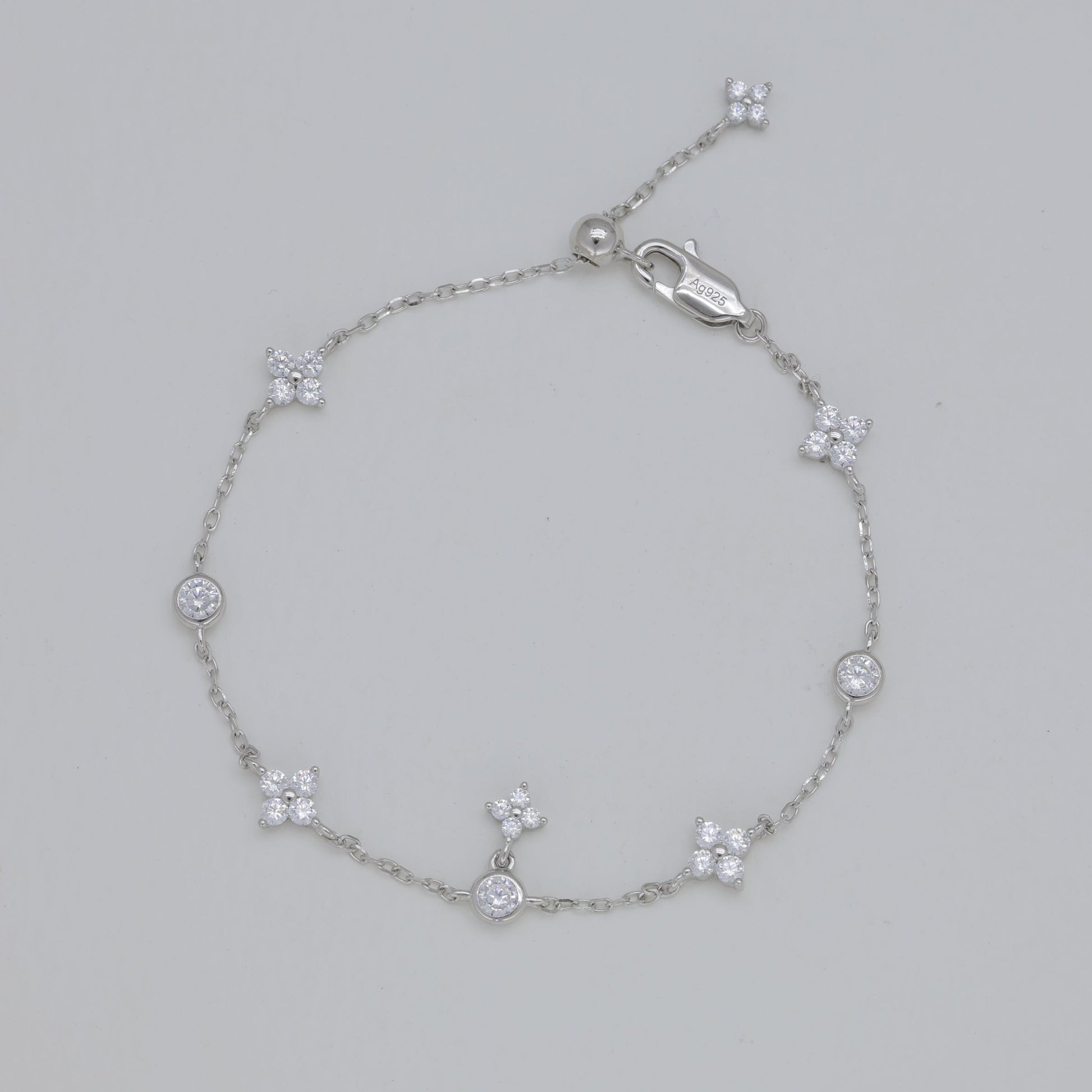 Solenne Floral Chain Bracelet in 925 Sterling Silver by MOA - view 1