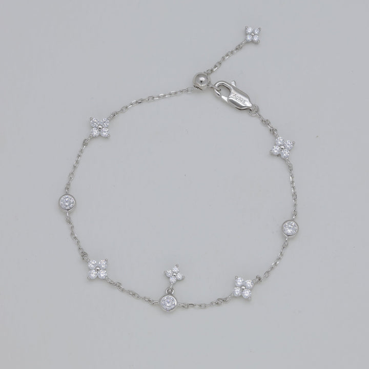 Solenne Floral Chain Bracelet in 925 Sterling Silver by MOA - view 1