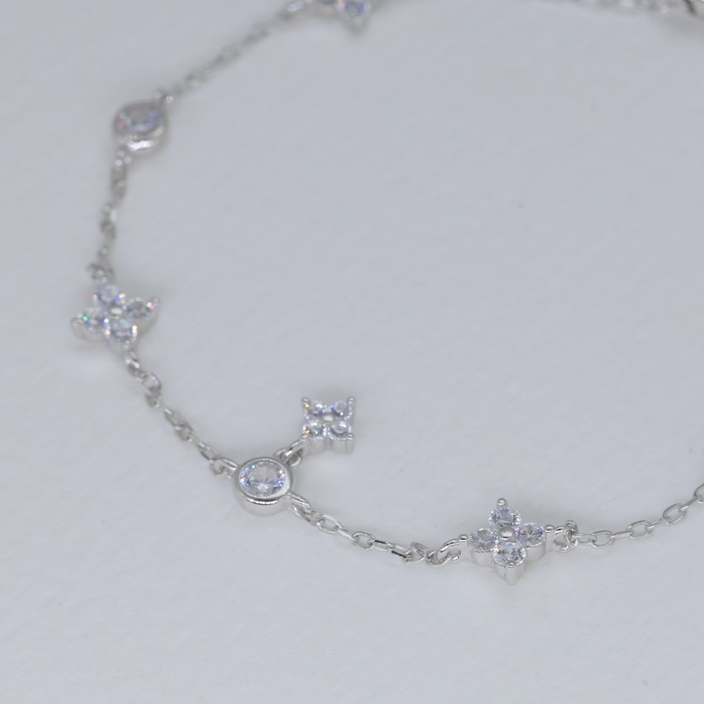 Solenne Floral Chain Bracelet in 925 Sterling Silver by MOA - view 2